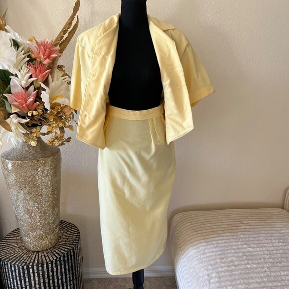 Vintage Handmade 1950s 2-Piece Yellow Linen Blouse and Skirt Set Single Stitch - Picture 4 of 13